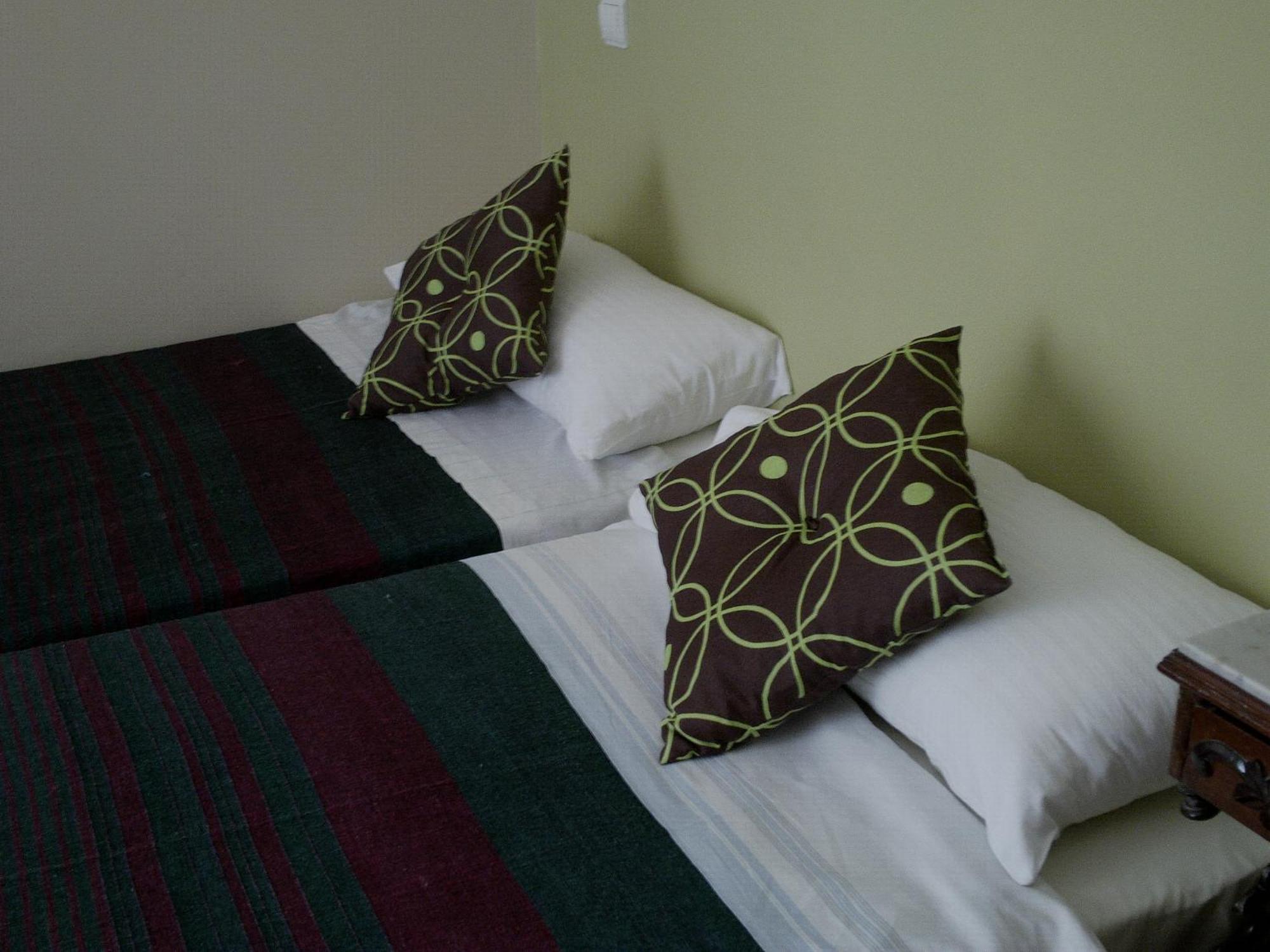 Guest House Capitao Mor Фаро Екстериор снимка